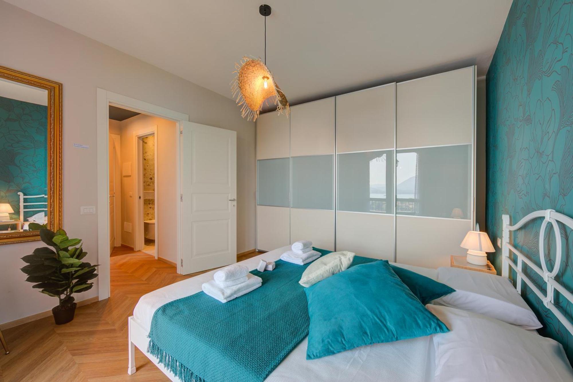 Pandora Lake View Stresa - Happy Rentals Kültér fotó